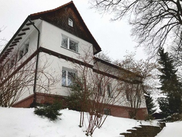 komplett neu ausgebaute 4-Raumwohnung in traumhafter Lage von Elgersburg