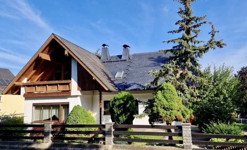 Stilvolles und individuelles Einfamilienhaus in Königsee